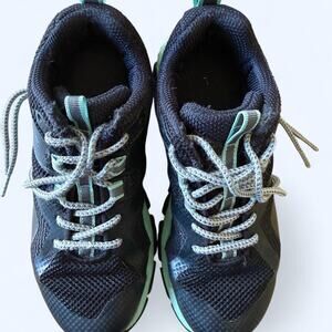 Merrells kids hiking shoe hiking